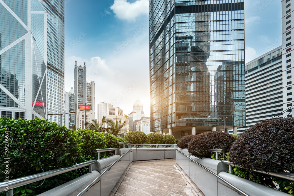 香港街景与摩天大楼玻璃