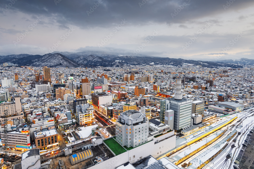 日本山形市中心天际线