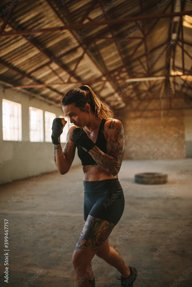 适合年轻女子练习太极拳