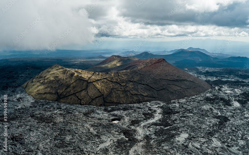 托尔巴奇克火山熔岩风景