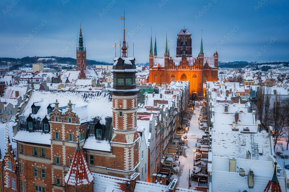 Beautiful scenery of Gdansk over Motlawa river at snowy winter, Poland