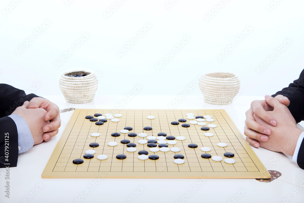 两个商人下棋