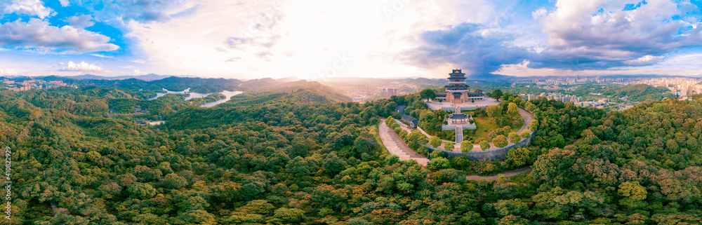 广东省惠州市高邦山和红花湖风景区航拍照片，