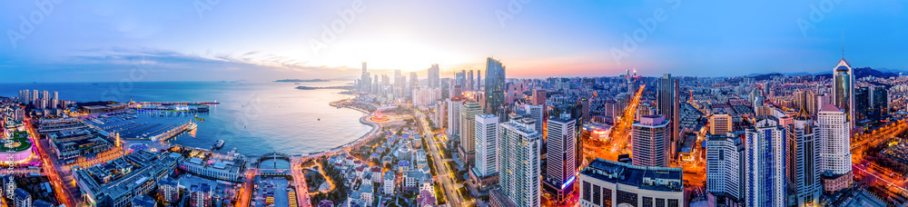 夜间航拍青岛城市景观