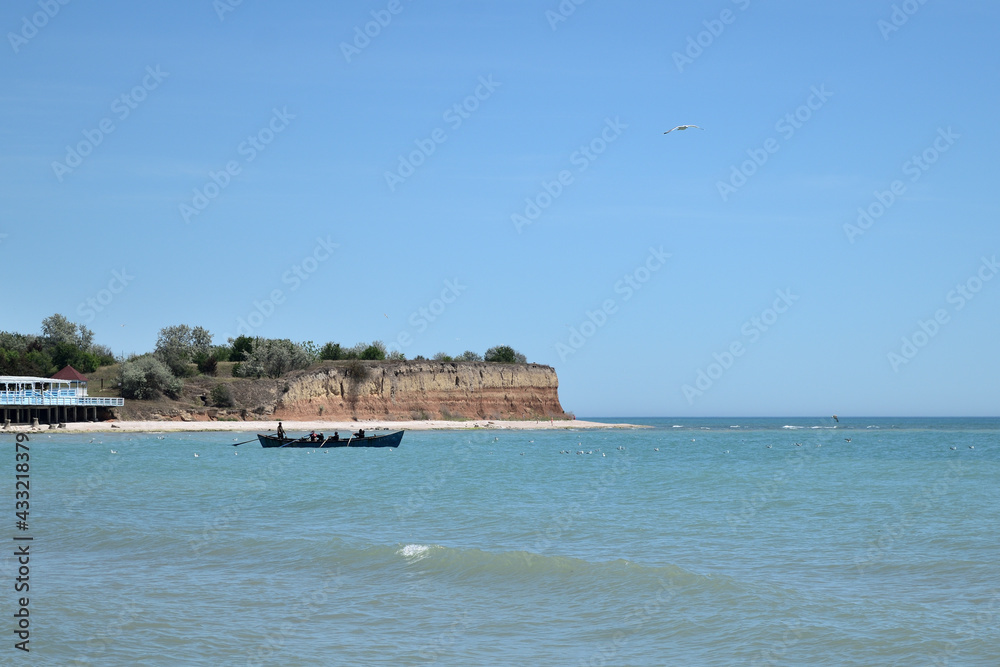 海上渔船海景-罗马尼亚康斯坦察曼加利亚奥林普