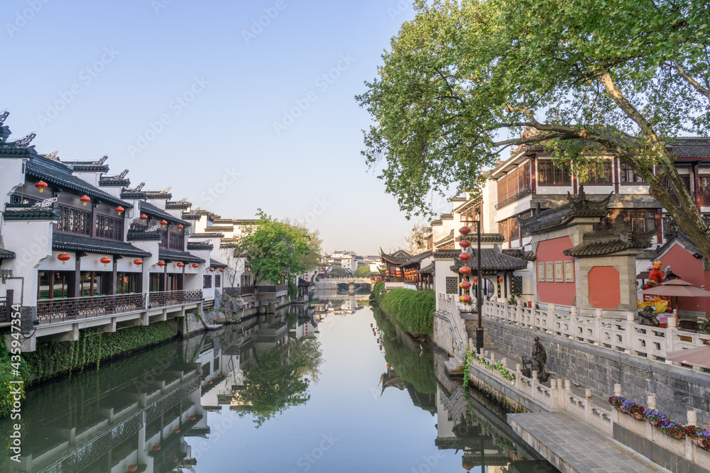 Rivers, roads and ancient buildings in the Confucius Temple scenic spot in Nanjing, Jiangsu Province