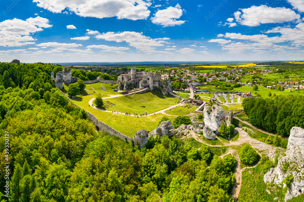 Ruins of Ogrodzieniec Castle in the south-central region of Poland.