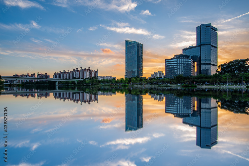 中国广州南沙市日落美景