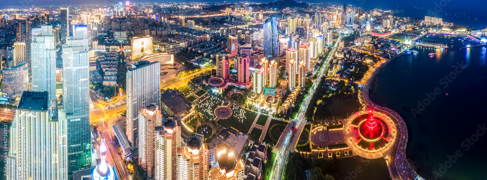 航拍青岛城市海岸线建筑景观夜景