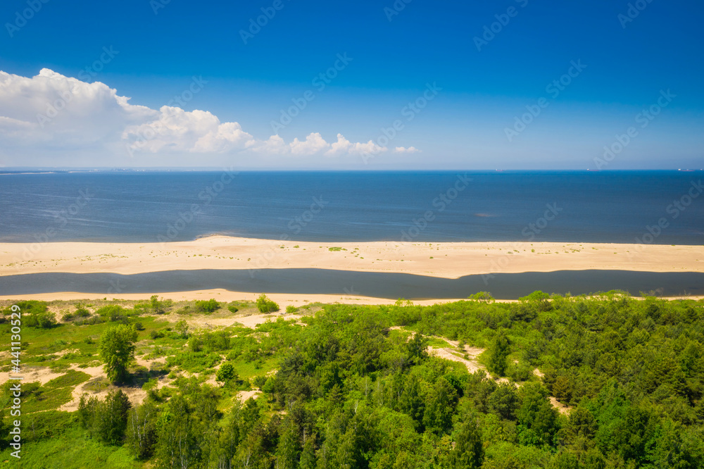 波兰Sobieszewo波罗的海海滩夏季美景