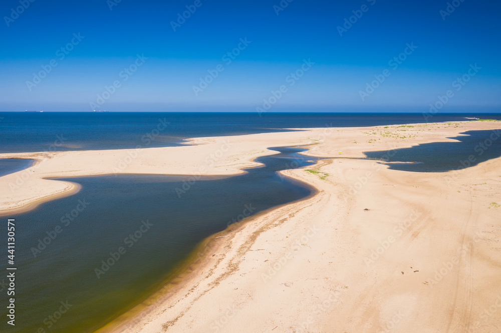 波兰Sobieszewo波罗的海海滩夏季美景