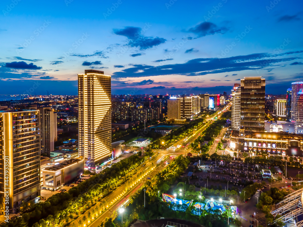 江苏南通金融中心夜景航拍