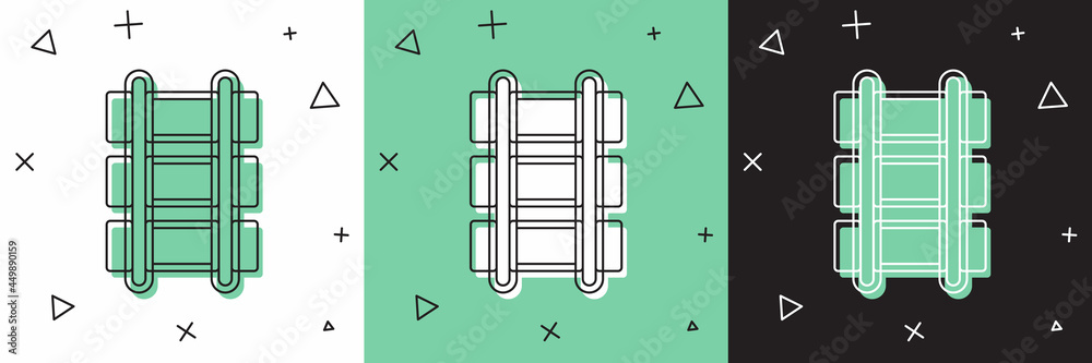 设置玩具铁路，铁轨图标隔离在白色和绿色，黑色背景上。矢量