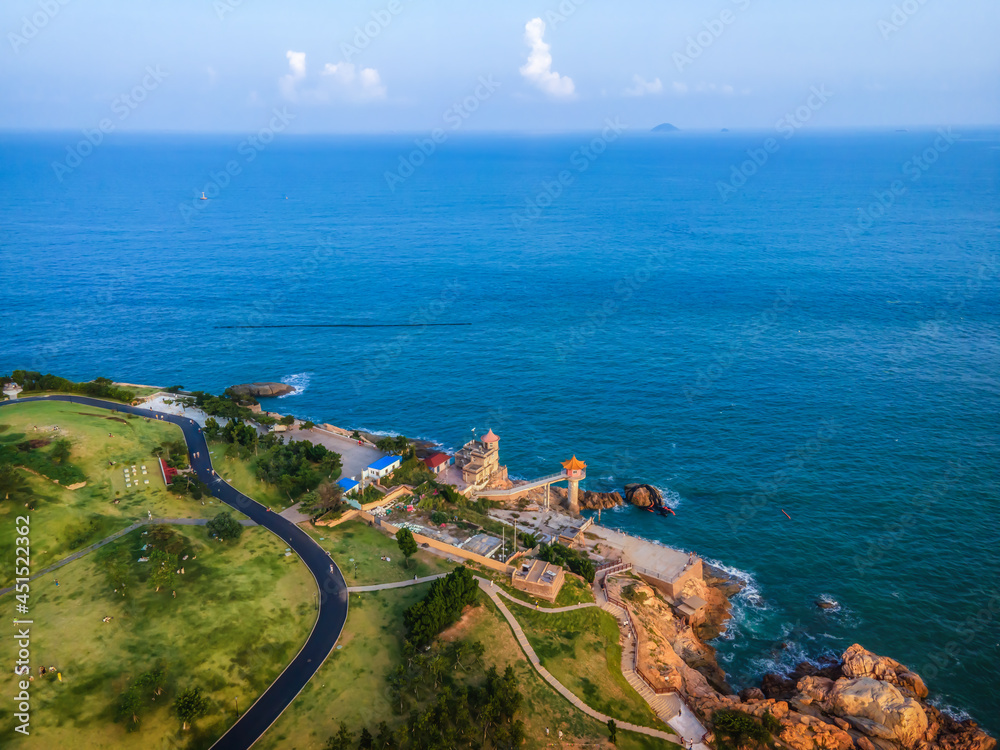 海岛海岸线航拍