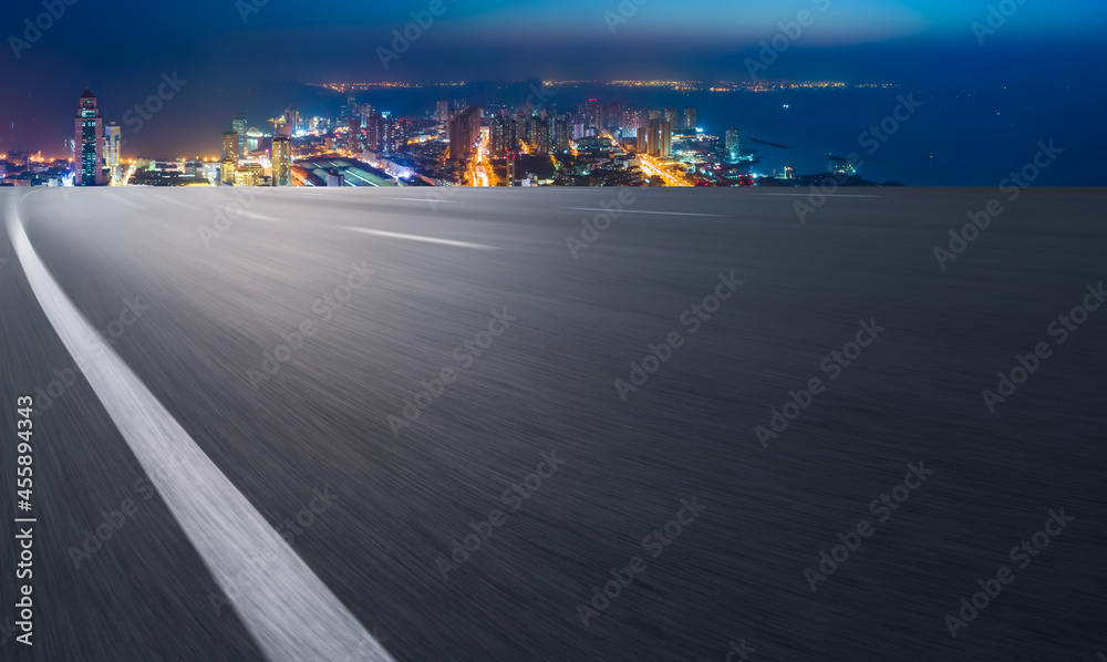 道路地面与城市建筑景观