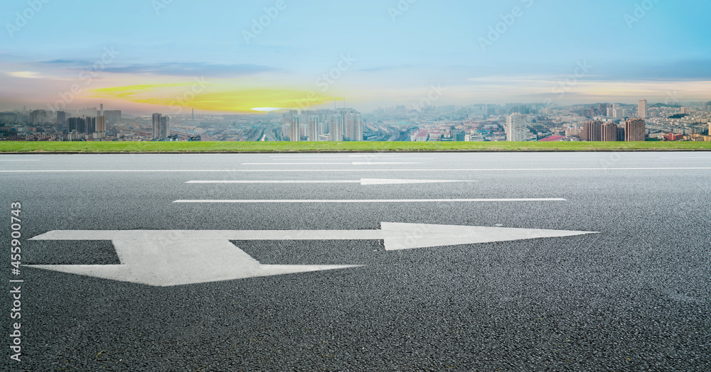 道路地面与城市建筑景观