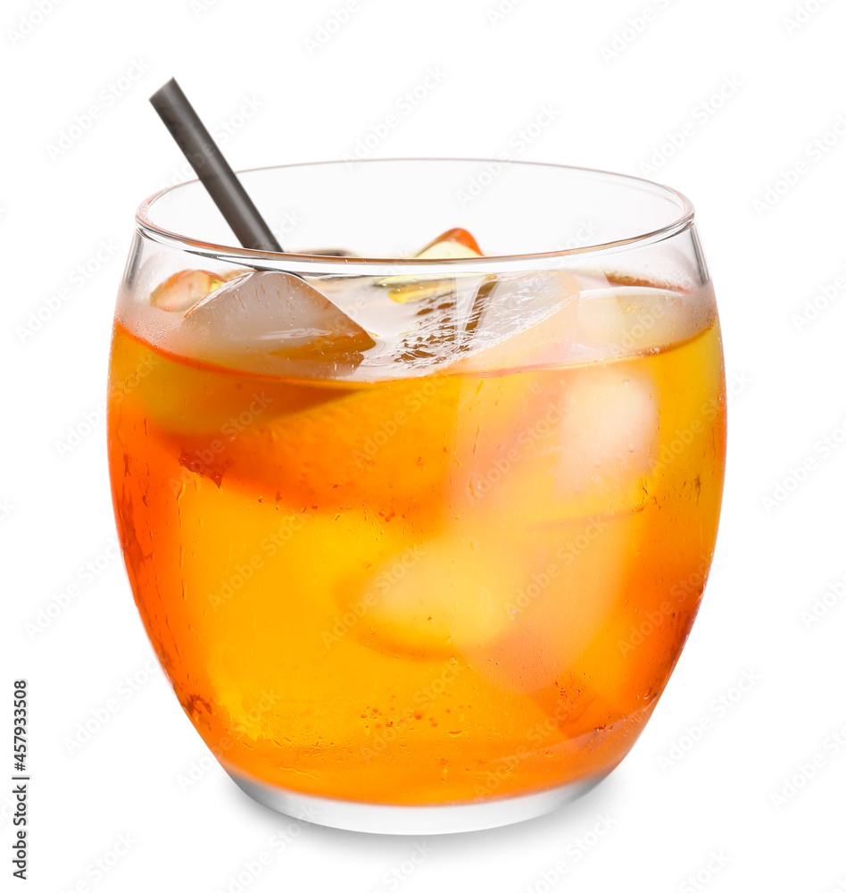 白底Aperol雪碧鸡尾酒