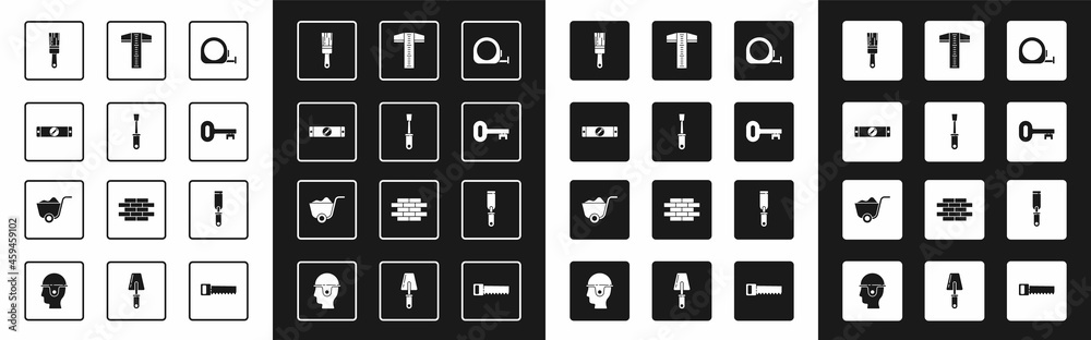 Set Roulette construction, Screwdriver, Construction bubble level, Paint brush, Old key, T-square li