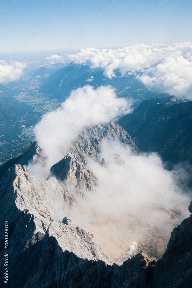 山云之上的风景