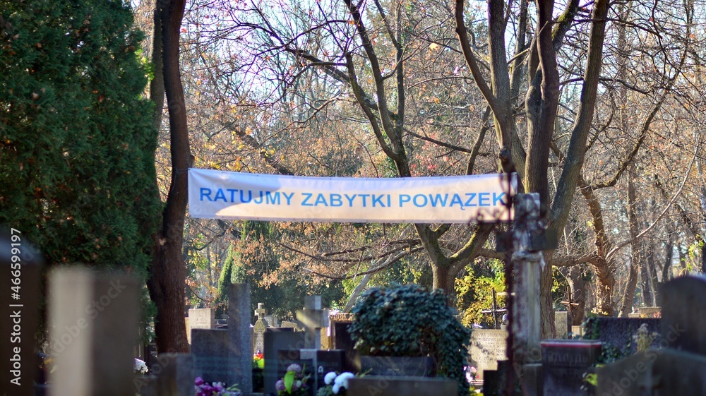 签名Ratujmy zabytki Powazek。