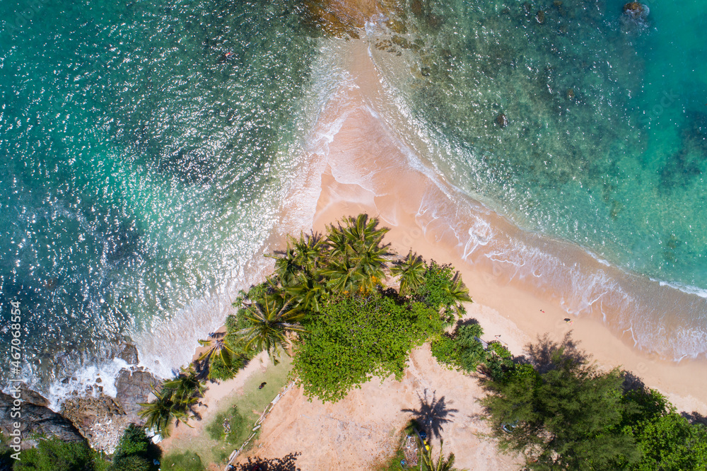 美丽的普吉岛热带海滩海景鸟瞰图