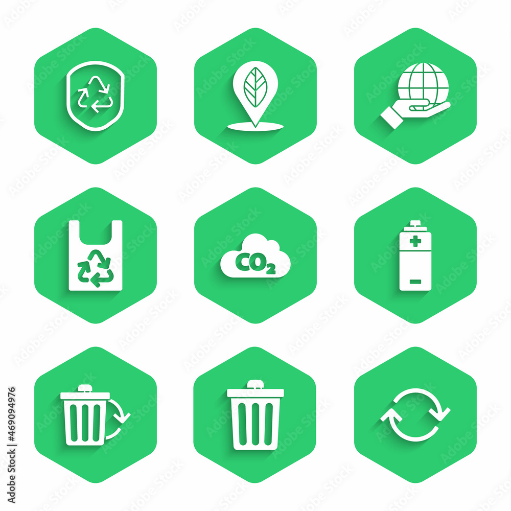 Set CO2 emissions in cloud, Trash can, Refresh, Battery, Recycle bin with recycle, Plastic bag, Hand