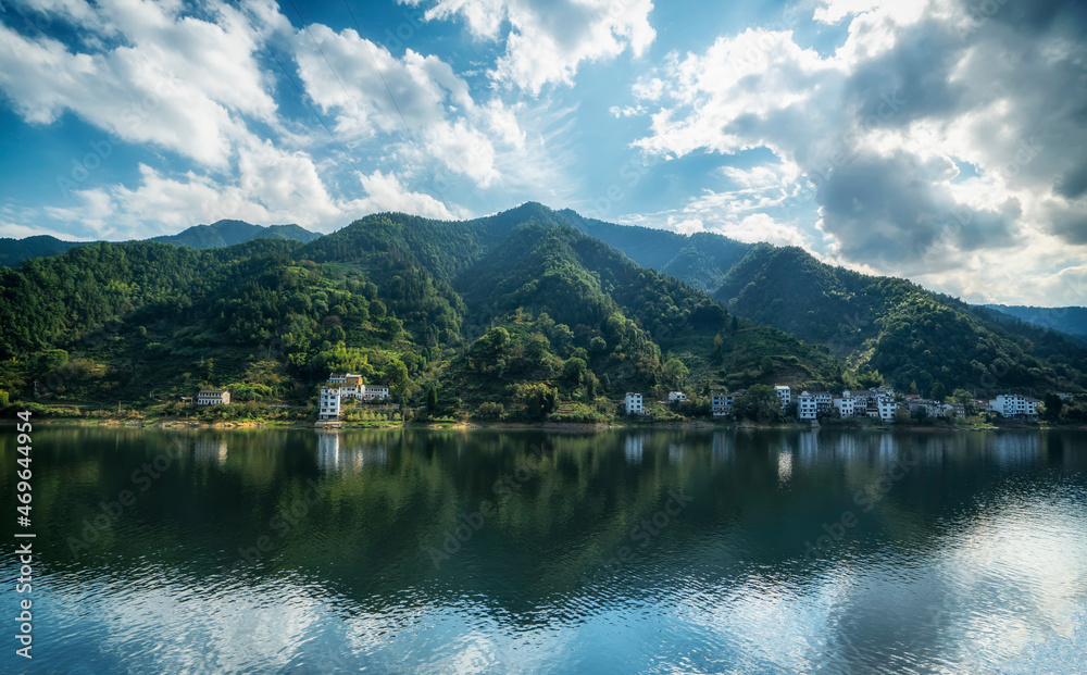 徽州锡南河沿岸古村落