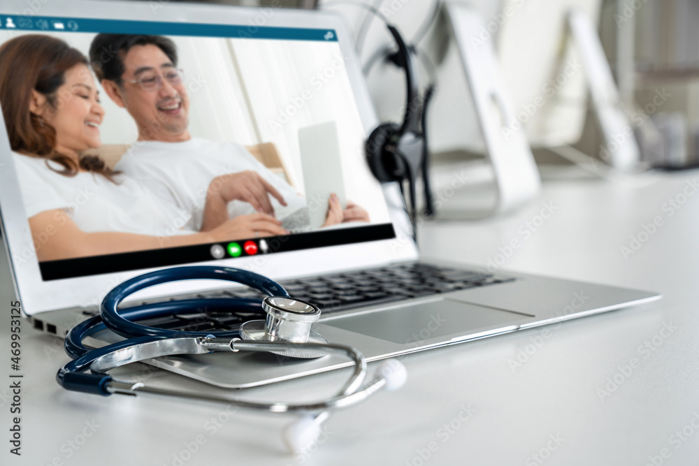 Telemedicine service online video call for doctor to actively chat with patient via remote healthcar