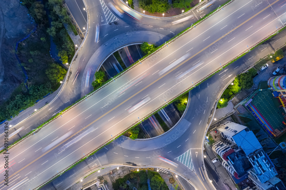 夜间道路立交鸟瞰图