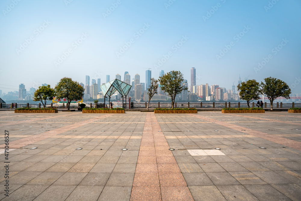 道路地面与城市建筑景观