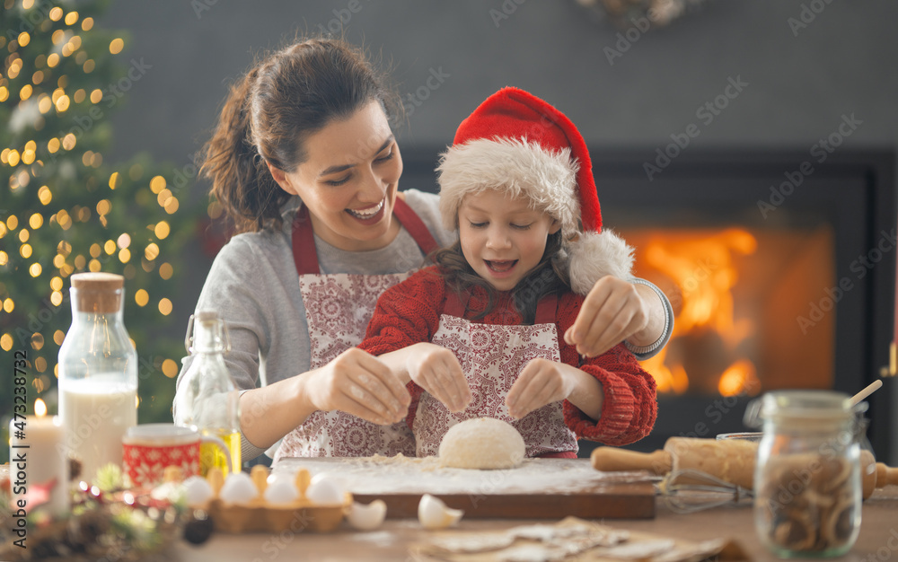 Cooking Christmas cookies