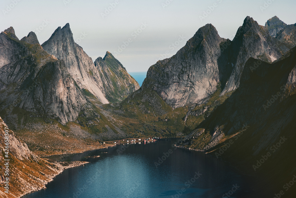 挪威罗弗敦群岛景观Reinebringen山鸟瞰旅游风景岩石和峡湾