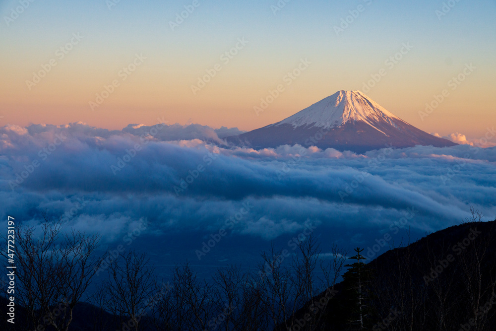 夕焼け　富士山　雲海