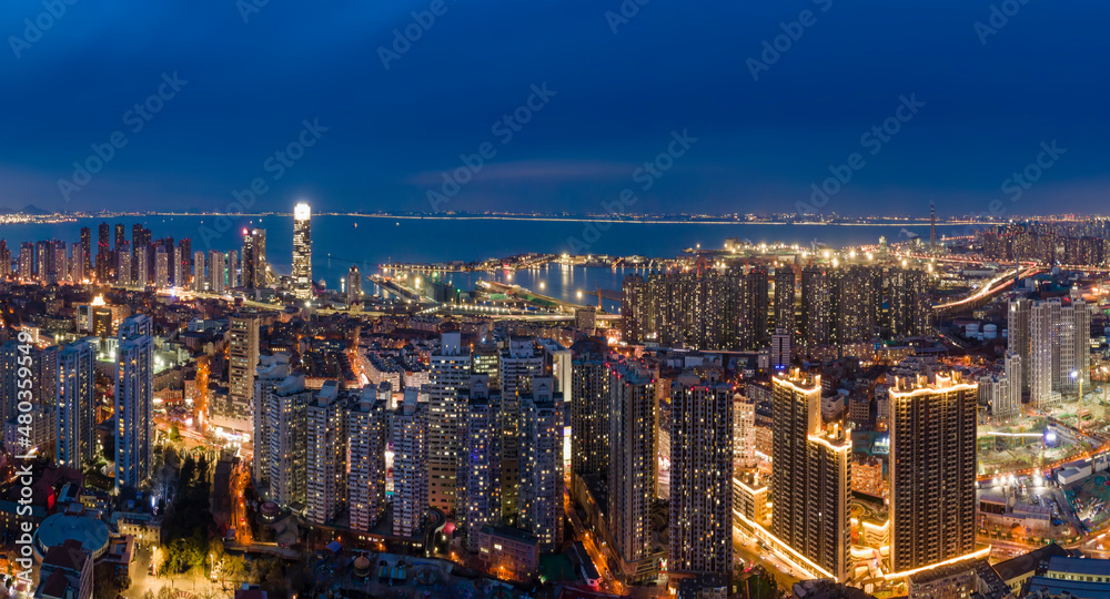 中国青岛现代城市建筑航拍夜景