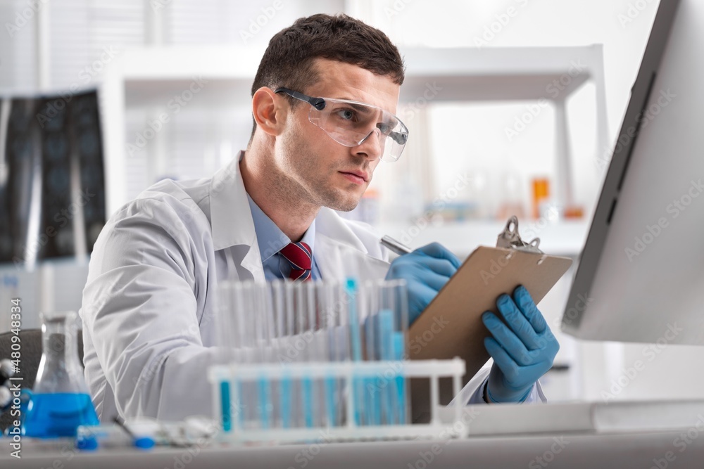 Medical Research Laboratory, Scientist does Analysis.