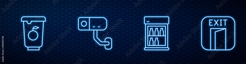 设置商用冰箱、酸奶容器、安全摄像头和消防出口。发光的霓虹灯图标