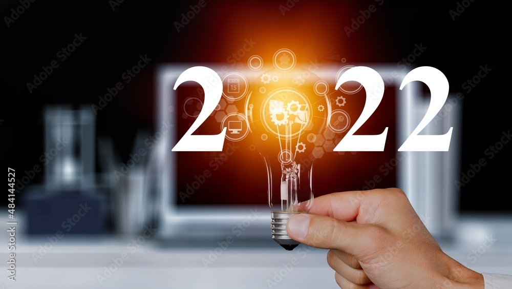 2022年玻璃灯泡新年励志图片