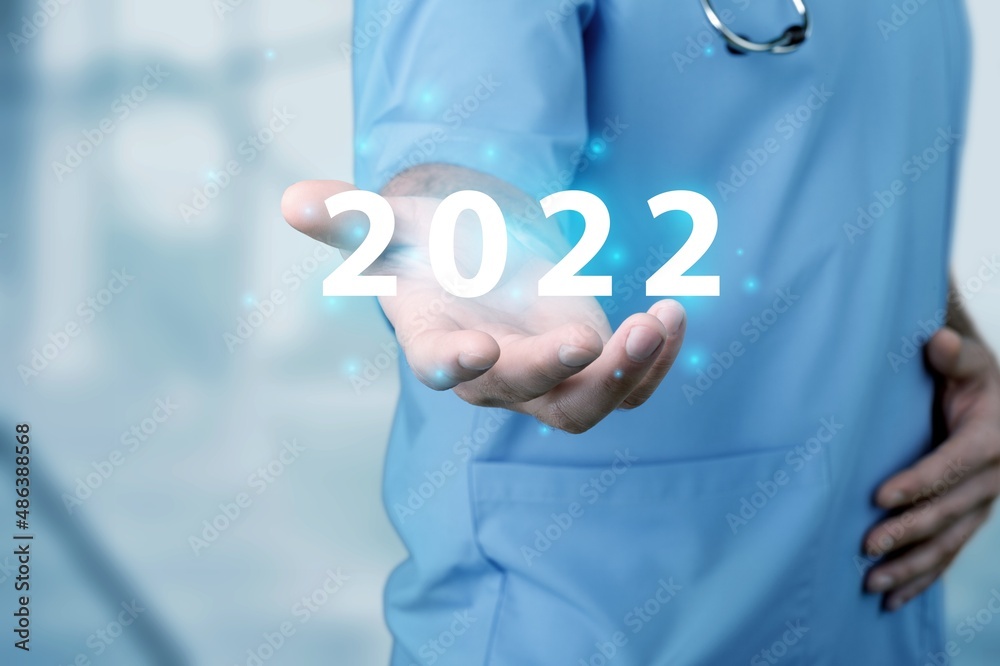 医生支持新的2022年的数字。