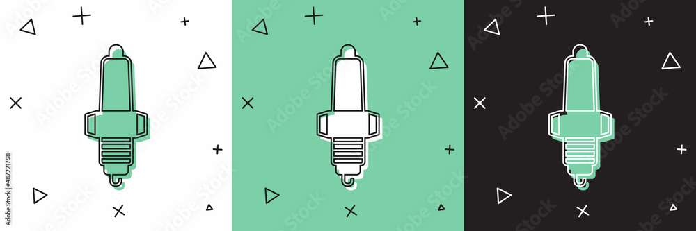 将汽车火花塞图标隔离在白色和绿色，黑色背景上。汽车电蜡烛。矢量