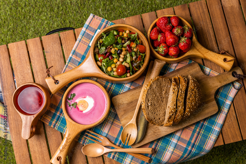 アウトドアで朝食　Camping outdoor breakfast set photo