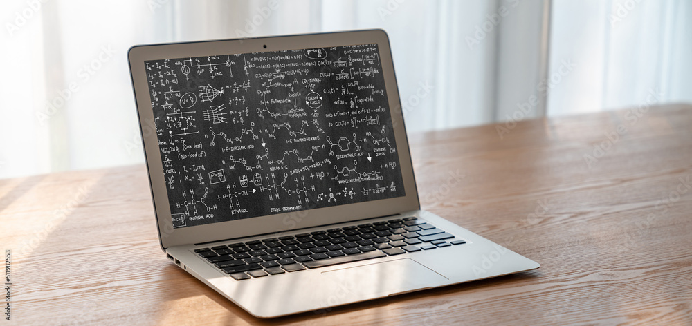 计算机屏幕上显示科学和教育概念的数学方程和时髦公式