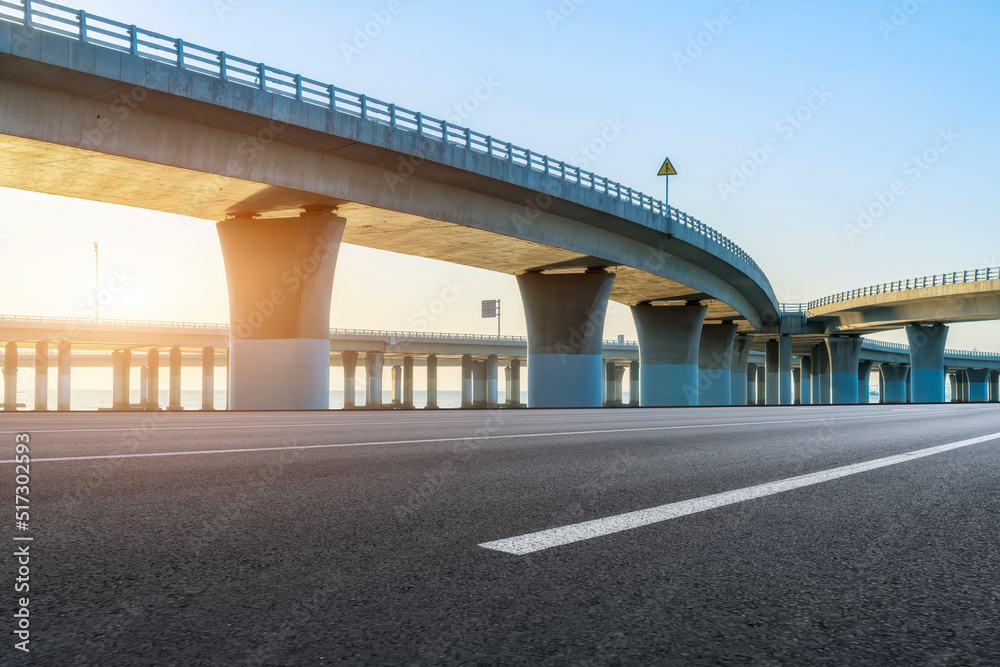 中国户外高架混凝土道路