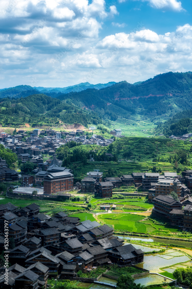 三江城阳八寨古民居航拍全景图