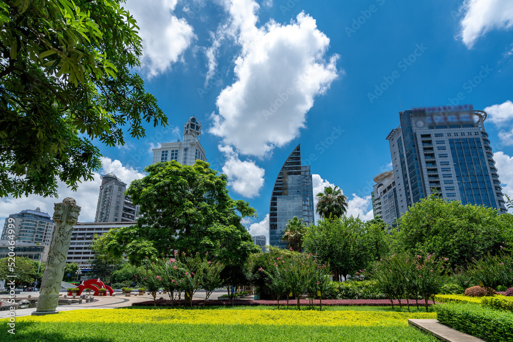 中国柳州市中心的街景