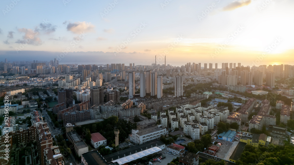 中国广州珠江两岸城市建筑天际线航拍