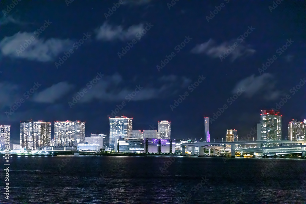 東京の湾岸エリアの夜景