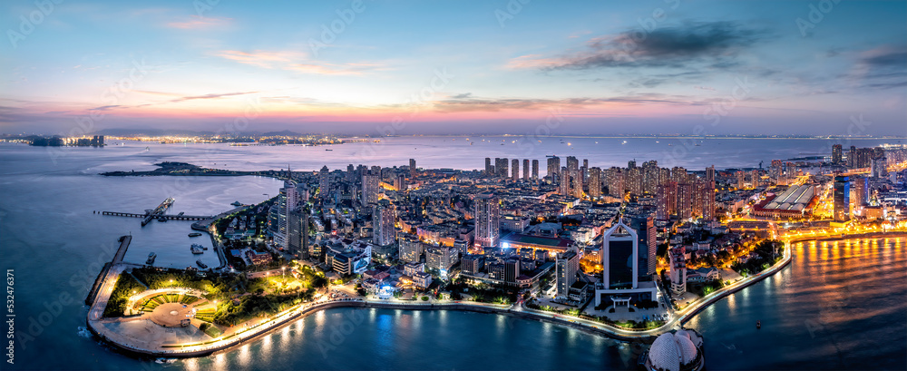 航拍青岛海岸线湾区风光夜景