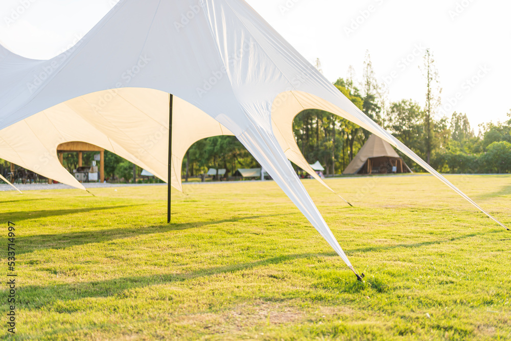 tent in city park