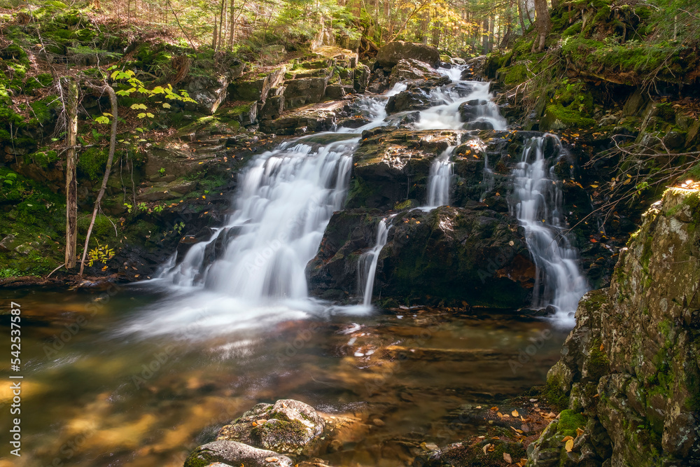 Gordon Fall in White Mountains.Randolph。新罕布什尔州。美国