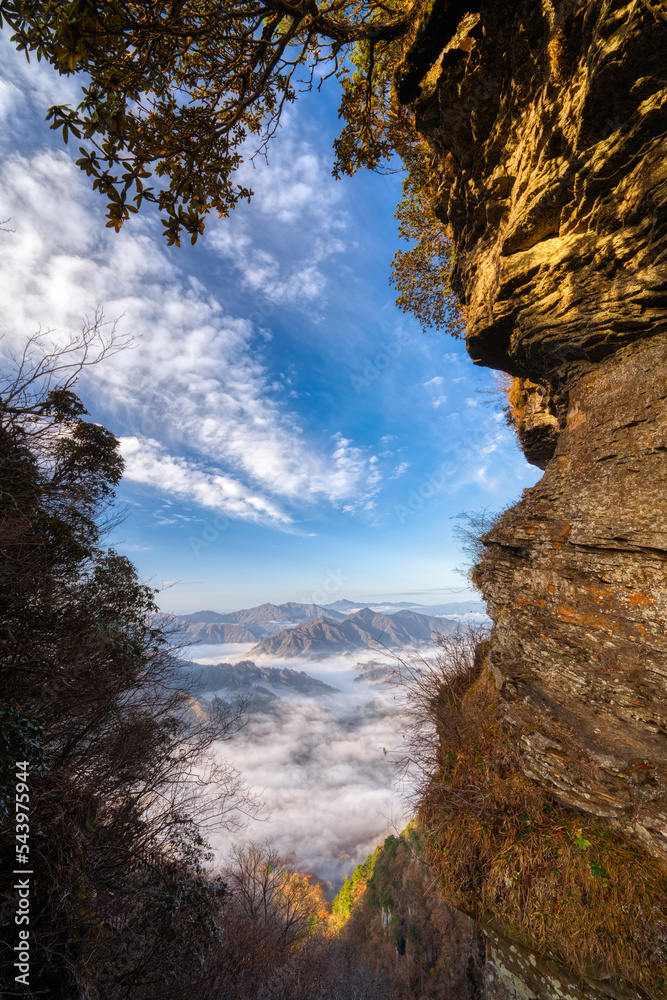 日出云海的山景